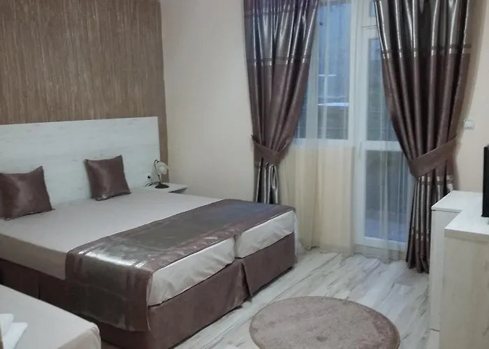 Guest house Adriya 4*