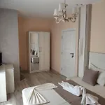 Gasthuis Adriya 4*