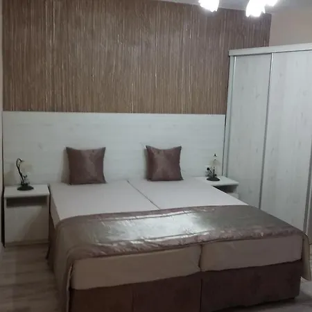 Pensionat Adriya 4*
