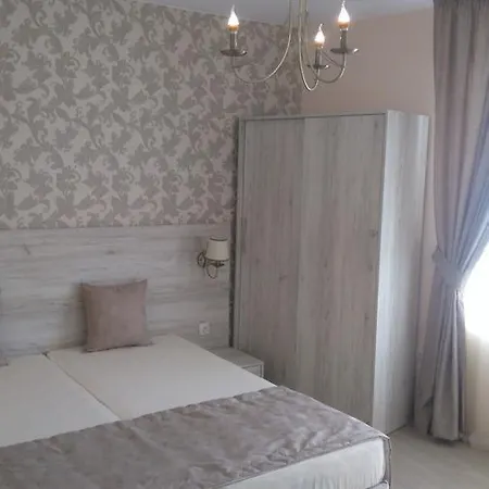 Adriya Гостевой дом 4*