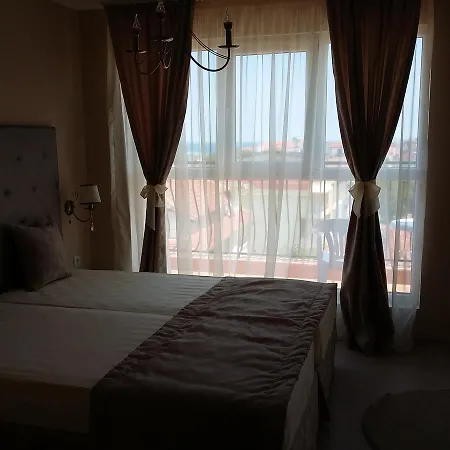 Adriya Гостевой дом 4*